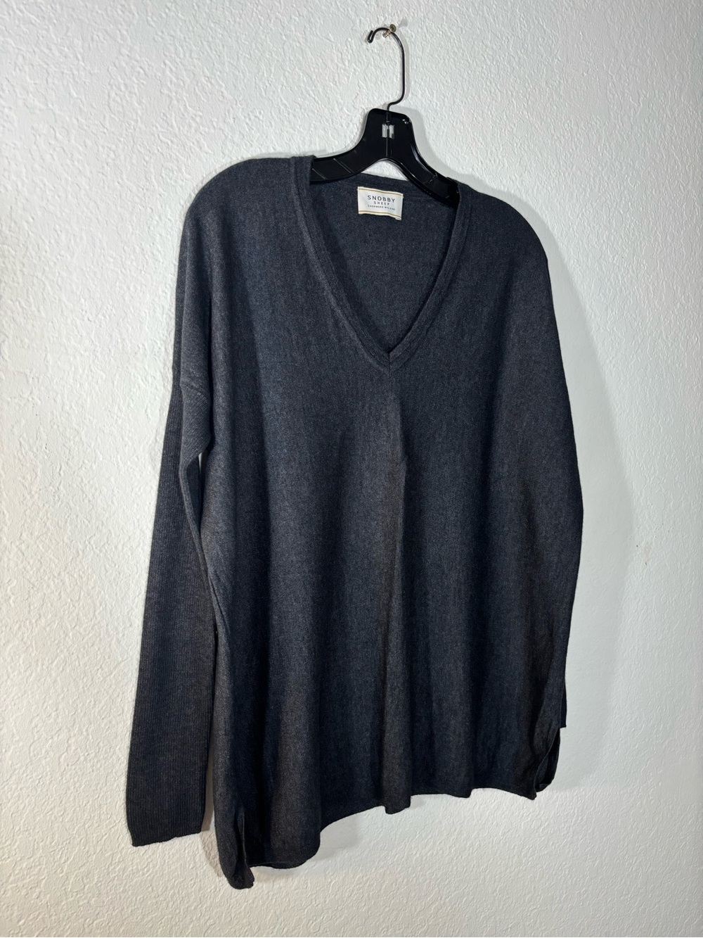 Snobby Sheep Cashmere Charcoal Grey V-Neck Sweater Size 40 - Picture 4 of 11
